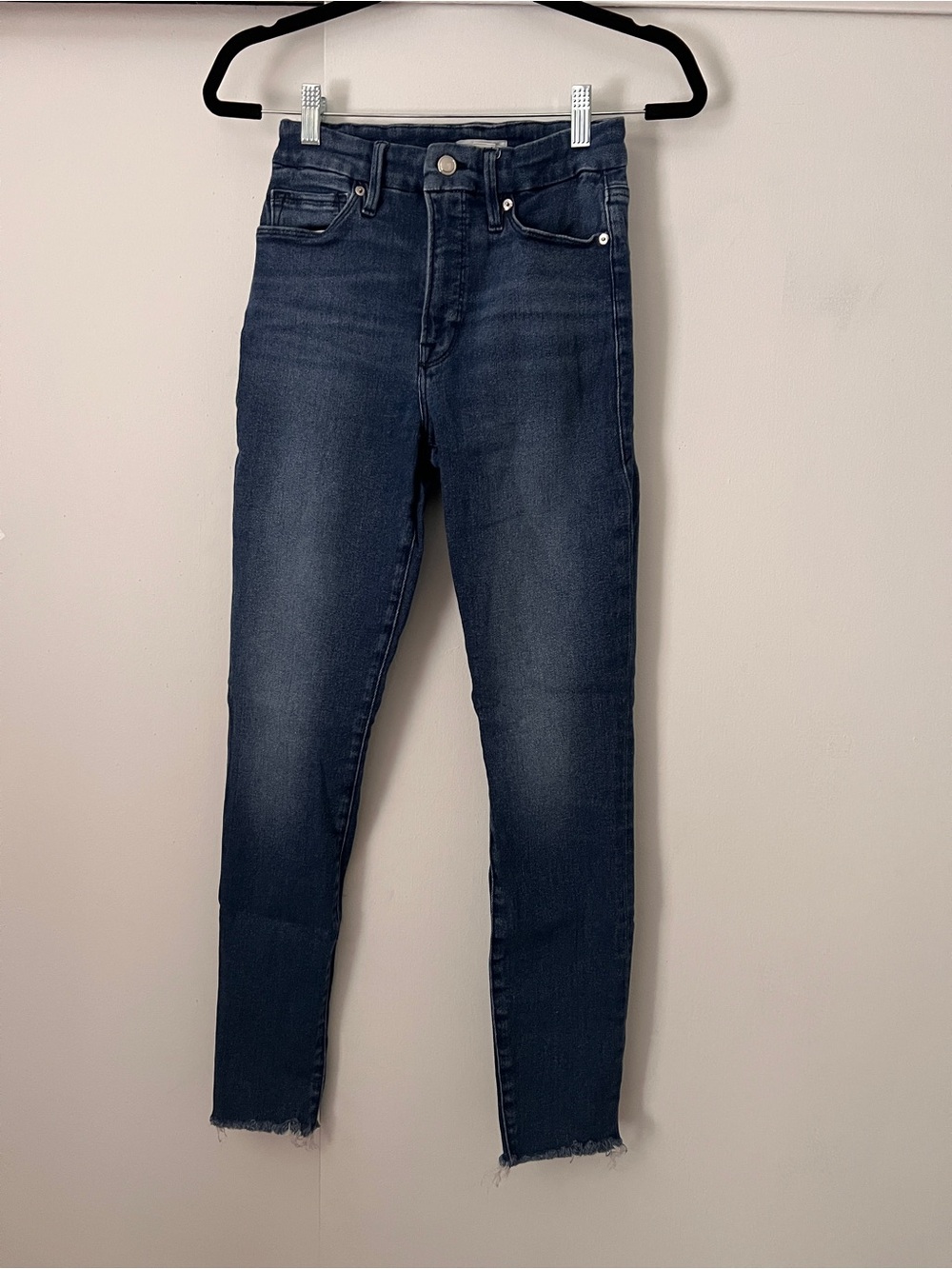 Good American Good Waist Raw Hem Skinny Jeans Blue Waist 27